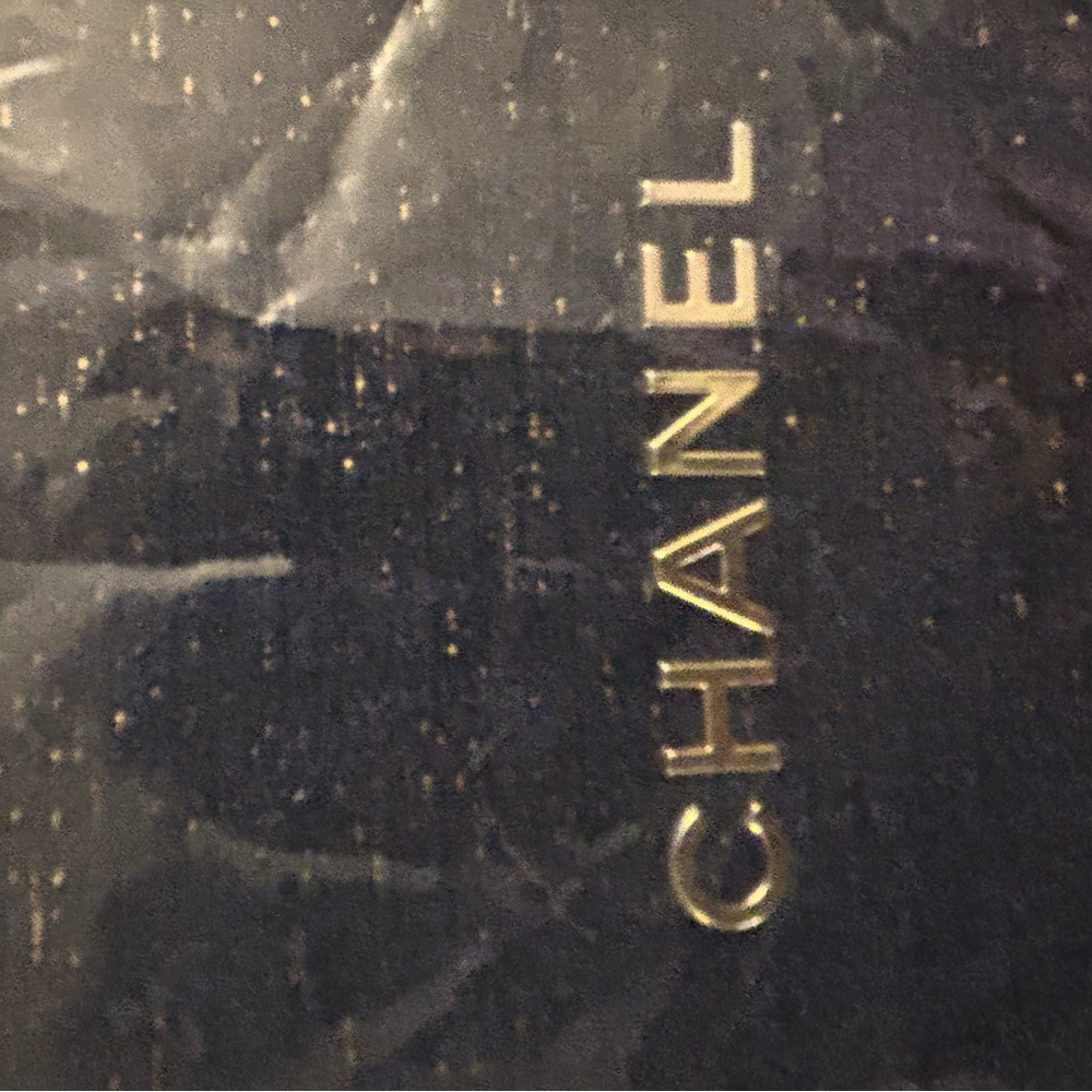Brand new Chanel navy blue fabric with glitter Cosmetic Pouch - Picture 2 of 8